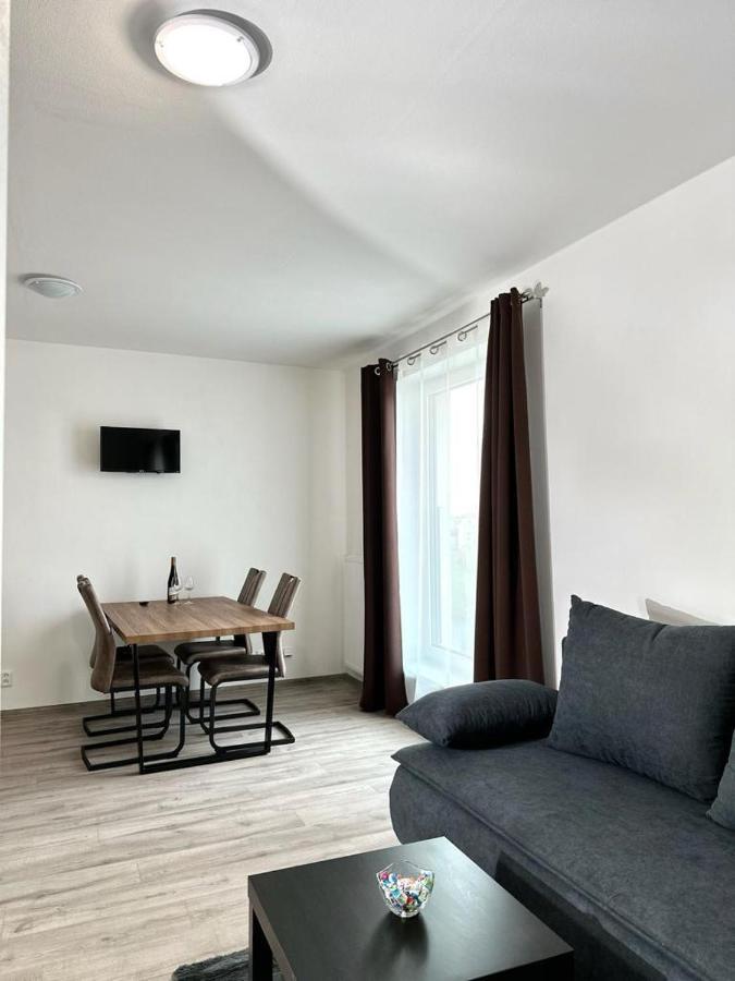 Sky Apartments 509 เปิลเซน ภายนอก รูปภาพ